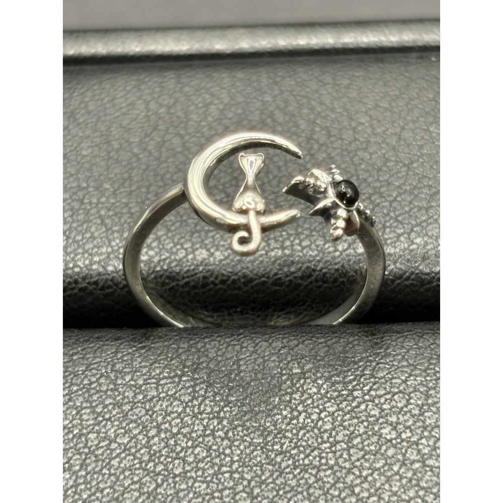 New Condition Sterling Silver Cat Onyx Moon Star Ring Size 7 J17 - Picture 2 of 12